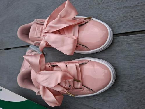 roze Puma sneakers maat 38, Kleding | Dames, Schoenen, Zo goed als nieuw, Sneakers, Roze, Ophalen