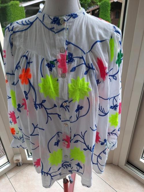 Toffe blouse B BOU - M, Kleding | Dames, Blouses en Tunieken, Zo goed als nieuw, Maat 38/40 (M), Overige kleuren, Ophalen of Verzenden