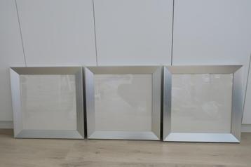 Set van 3 zilverkleurige fotokaders 50 x50 cm, topstaat!  beschikbaar voor biedingen