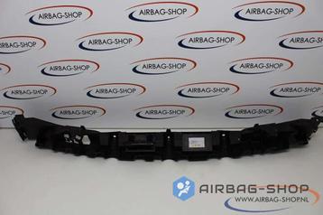 Audi Q8 Bumperbalk Plastic 4M8807458 beschikbaar voor biedingen