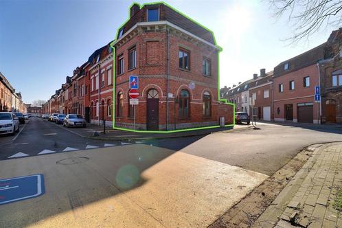 Groot en mooi huis in Comines, Immo, Huizen en Appartementen te koop, Provincie Henegouwen, tot 200 m², Overige soorten, C
