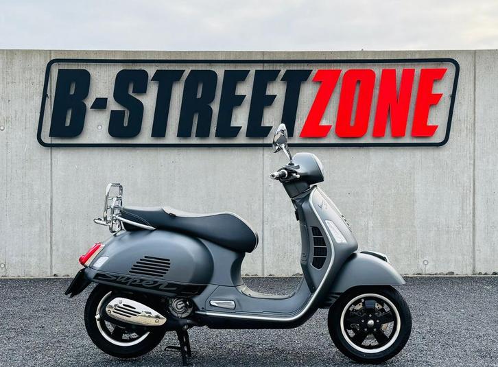 MOET-WEG PRIJS! Vespa GTS 300 Titanium, Motoren, Motoren | Piaggio, Bedrijf, Scooter, Ophalen