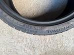 Uniroyal 235/35/R19 winterband, Auto-onderdelen, Banden en Velgen, Ophalen, Band(en)