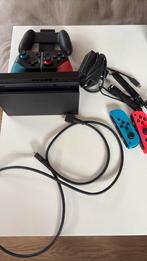 Nintendo Switch Rood/Blauw, Games en Spelcomputers, Ophalen, Online, Gebruikt, Platform
