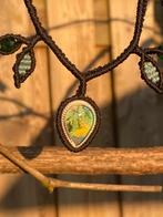 Zilveren echt opaal hanger ketting met macramé wasdraad, Overige kleuren, Nieuw, Ophalen of Verzenden, Zilver