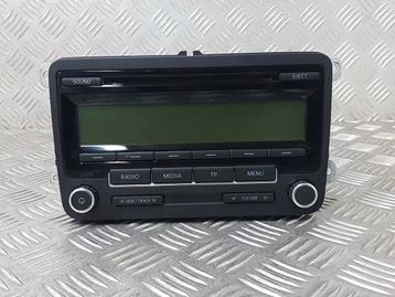 Autoradio CD beschikbaar voor biedingen