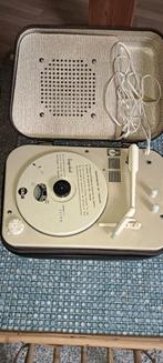 Ancien tourne disque vintage claude, Enlèvement