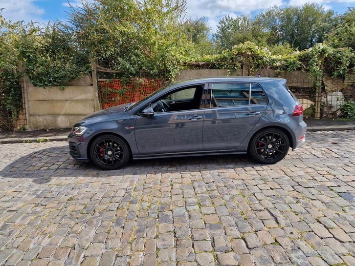 Jantes golf 7 R, Autos : Pièces & Accessoires, Pneus & Jantes, Pneu(s)