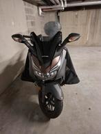 OCCASION A SAISIR, SCOOTER EN PARFAIT ÉTAT,  rouge et Noir, Motos, Scooter, Particulier