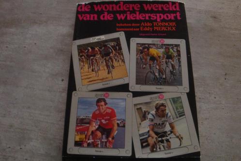 DE WONDERE WERELD VAN DE WIELERSPORT, Boeken, Sportboeken, Gelezen, Ophalen of Verzenden