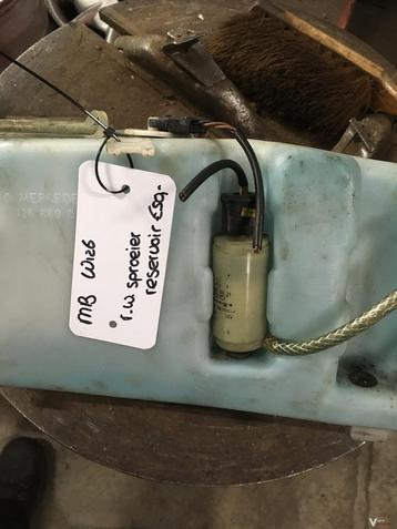 W126 ruitensproeierreservoir met pompje beschikbaar voor biedingen