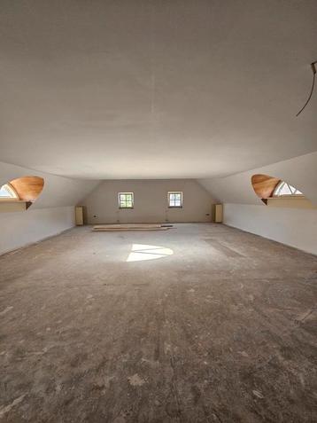 Stukadoors ,Schilderwerk,Laminaat leggen,Totaal renovatie beschikbaar voor biedingen