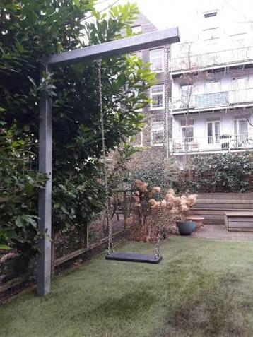 Schommel paal beschikbaar voor biedingen
