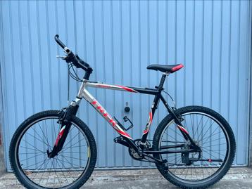 Mountainbike Trek 4700 beschikbaar voor biedingen