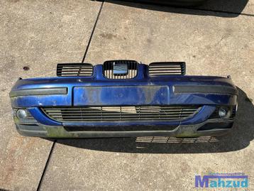 SEAT LEON 1 BLAUW L5S5 voorbumper 1999-2005 beschikbaar voor biedingen