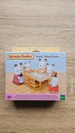 Tafel en stoelen Sylvanian Families 4506, Kinderen en Baby's, Ophalen of Verzenden, Zo goed als nieuw