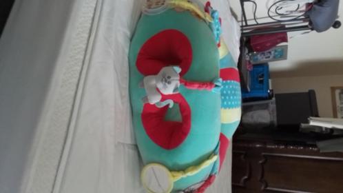 Coussin  confortable pour bebe dès 6 mois, Kinderen en Baby's, Babyvoeding en Toebehoren, Zo goed als nieuw, Overige typen, Ophalen