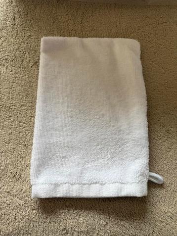 50 stuks witte washandjes nieuw beschikbaar voor biedingen