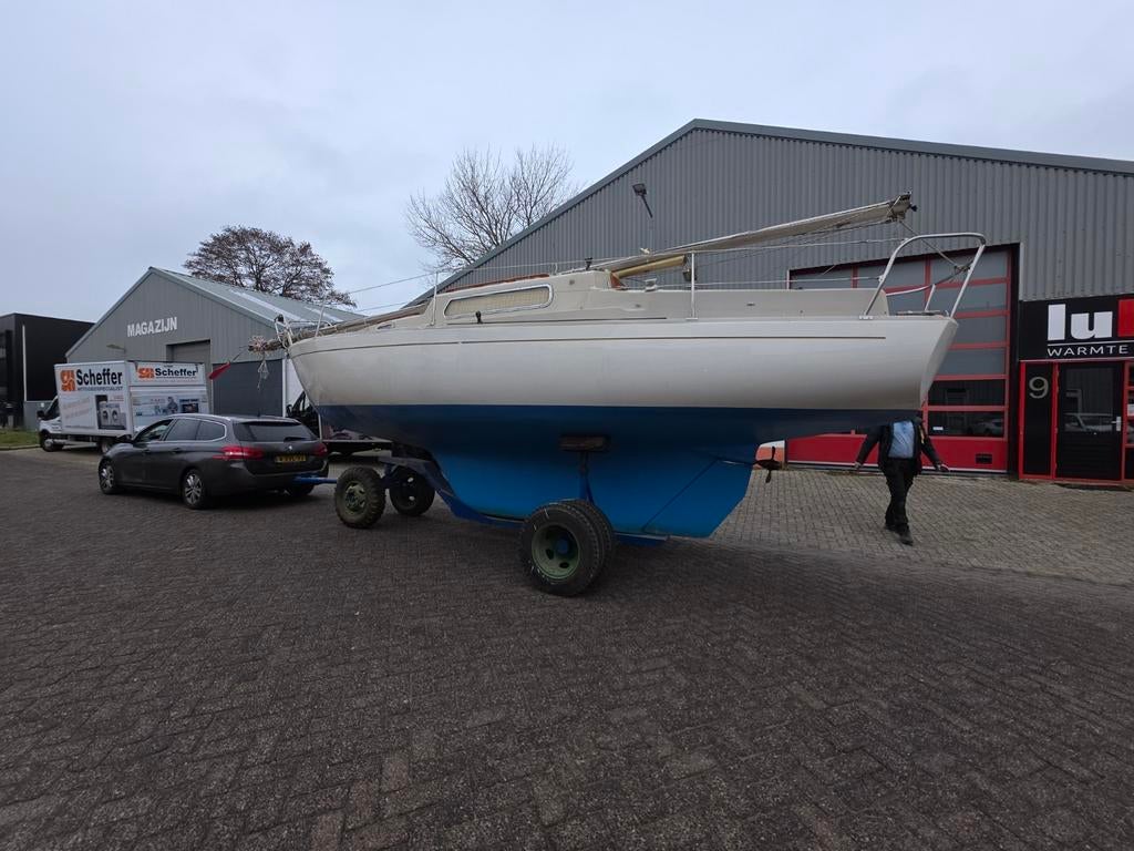 ALBIN VEGA 27 — VRAI MARIN •

QUALITÉ À TOUTE ÉPREUVE, Sports nautiques & Bateaux, Accessoires & Entretien, Enlèvement ou Envoi