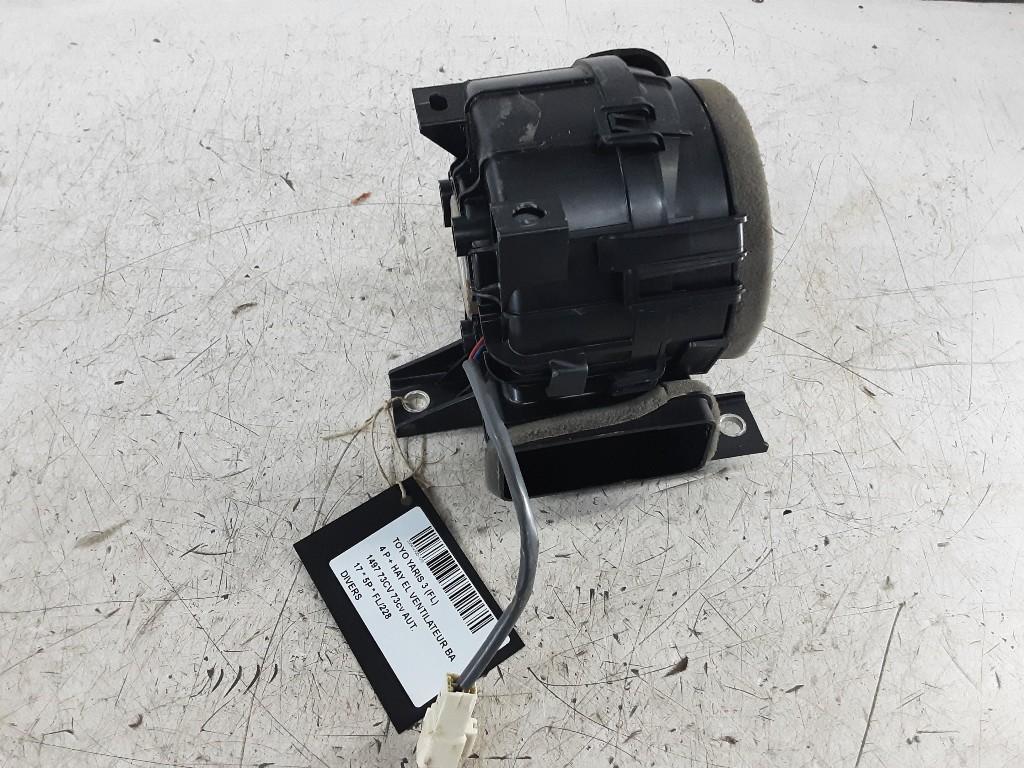 DIVERSEN DIVERS Toyota Yaris III (P13) (G923052040), Gebruikt, Mevr. I. Hauben, Toyota, Rue de l'Espoir 34 34
4030  GRIVEGNÉE, BE