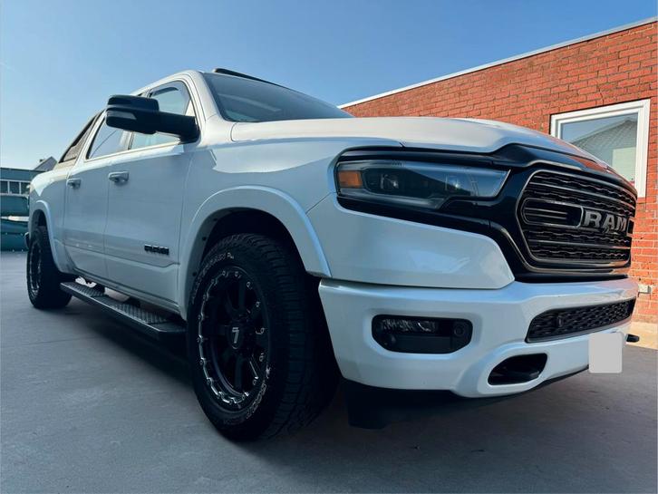 Dodge ram 1500 laramie limited night edition! 5.7 HEMI!, Auto's, Dodge, Bedrijf, Te koop, RAM 1500, ABS, LPG, Euro 6, SUV of Terreinwagen