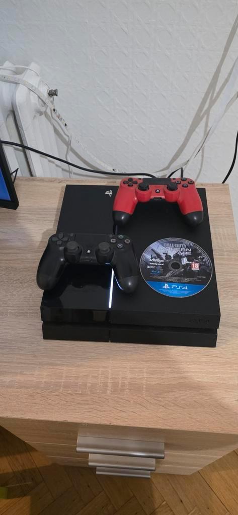 Ps4 à vendre super état, Consoles de jeu & Jeux vidéo, Consoles de jeu | Sony PlayStation 4, Comme neuf, Original, 500 GB, Avec 2 manettes