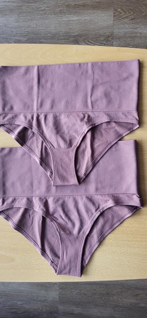 2 slips correcteurs, H&M, taille moyenne, H&M, Enlèvement, Slip