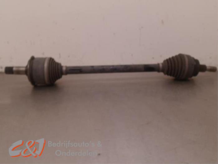 Arbre de transmission arrière droit d'un Mercedes Vito, Autos : Pièces & Accessoires, 3 mois de garantie, Utilisé, -, -