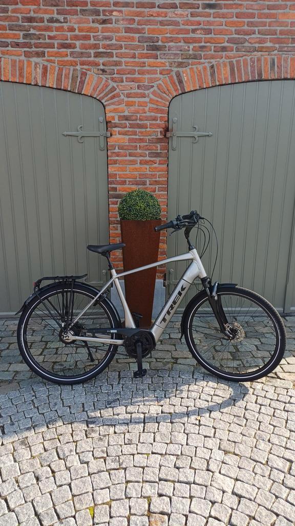 HERENFIETS   TREK  - ELEKTRISCH   ( FRAME 60 ) NIEUW !!!!!, Fietsen en Brommers, Fietsen | Heren | Herenfietsen, Ophalen