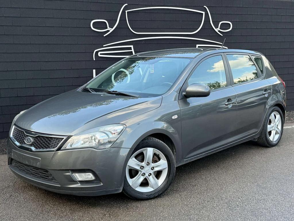 Kia Ceed cee'd 1.6 CRDi+AIRCO+JANTES+EURO 5 (bj 2012), Auto's, Kia, Euro 5, Stof, Gebruikt, 4 cilinders