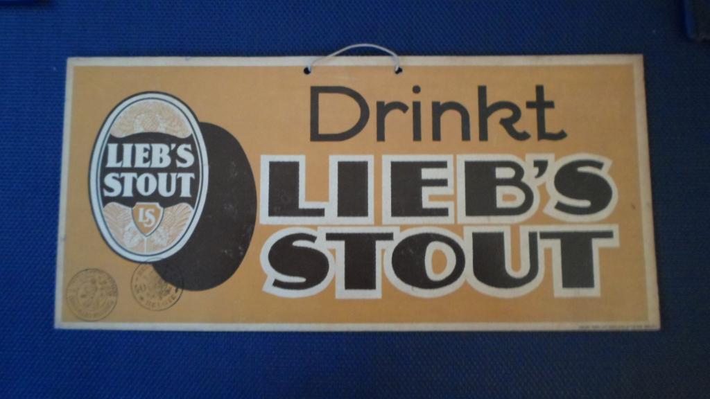 reklame in karton van Lieb s stout, Ophalen, Zo goed als nieuw, Reclamebord