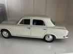 Peugeot 403 berline, Hobby & Loisirs créatifs, Voitures miniatures | 1:18, Enlèvement ou Envoi, Comme neuf
