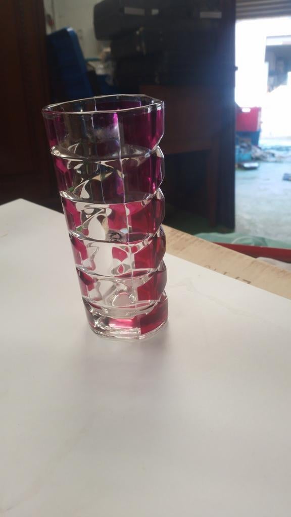 2 paars gekleurde vazen, Verzamelen, Ophalen of Verzenden