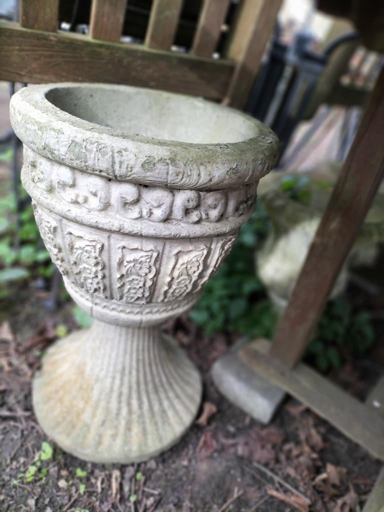 Mooie landelijke antiek stenen bloempot plantenbak tuinvaas, Ophalen