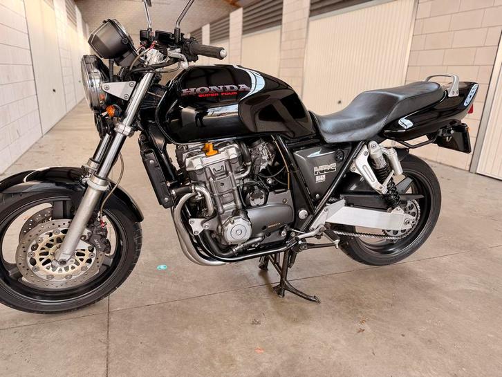 Honda CB 1000 Big One nette staat, Motoren, Motoren | Honda, Particulier, Naked bike, meer dan 35 kW, 4 cilinders, Motorrijbewijs A