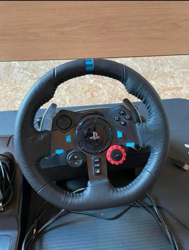 Logitech G29 stuur + pedalen PS4/PS5/PC – volledig werkend, Games en Spelcomputers, Ophalen of Verzenden, Zo goed als nieuw, Stuur of Pedalen