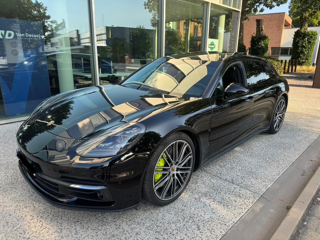 Porsche Panamera 4 E-Hybrid Sport Turismo - BTW WAGEN, Auto's, Porsche, Automaat, Lichtsensor, 330 kW, Zwart