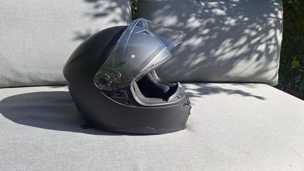 Brommer helm, Ophalen