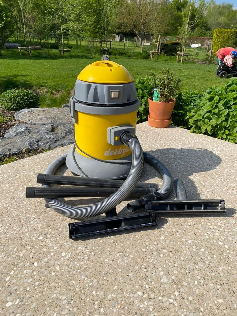 Waterstofzuiger, Doe-het-zelf en Bouw, Reinigingsmachines, Ophalen, Gebruikt, Waterstofzuiger