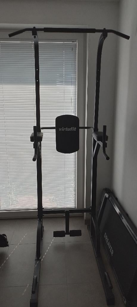 Power tower in perfecte staat, Sport en Fitness, Fitnessapparatuur, Ophalen, Zo goed als nieuw