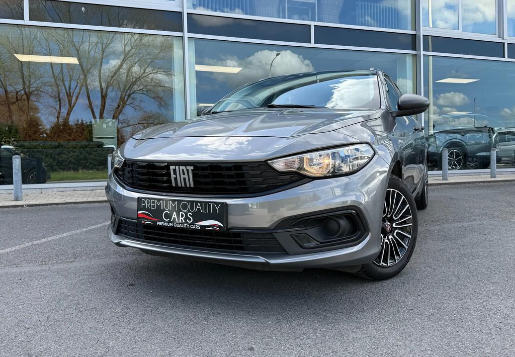 Fiat Tipo BREAK / CARPLAY / AIRCO / NAVIGATIE / CRUISECONTRO, Auto's, Fiat, 1345 kg, Stof, Gebruikt, https://public.car-pass.be/vhr/e6eeed34-92a5-4422-923f-f2baf7955143?lang=nl