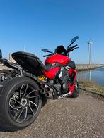 Ducati Diavel V4 rouge, Motos, Motos | Ducati, Permis Moto A, Plus de 35 kW, Particulier, 4 cylindres