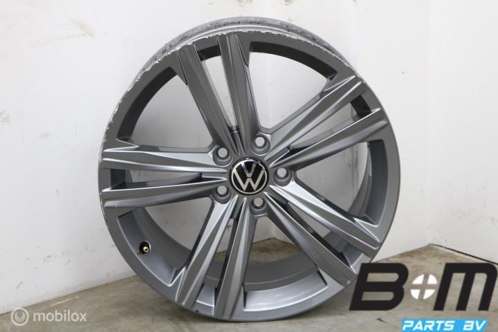Org 1 losse 18 inch R-Line Sebring velg VW Arteon 3G8601025N, Autos : Pièces & Accessoires, Pneus & Jantes, Jante(s), Utilisé