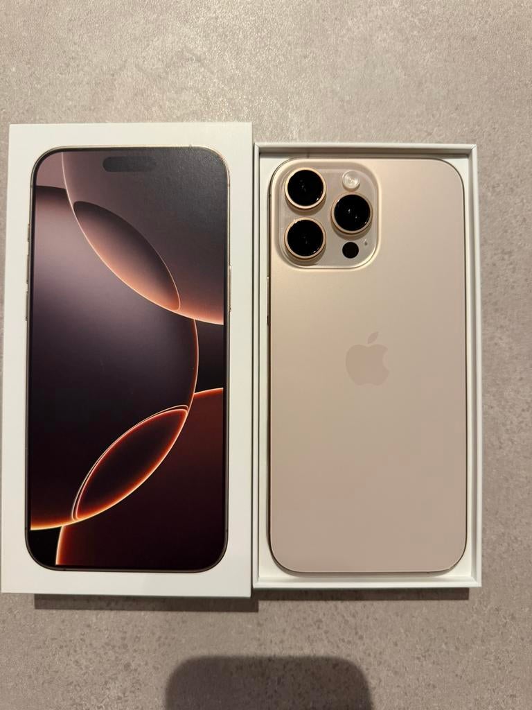 Iphone 16 Pro Max, Telecommunicatie, Mobiele telefoons | Apple iPhone, 97 %, IPhone 16 Pro Max, Zo goed als nieuw, Zonder abonnement