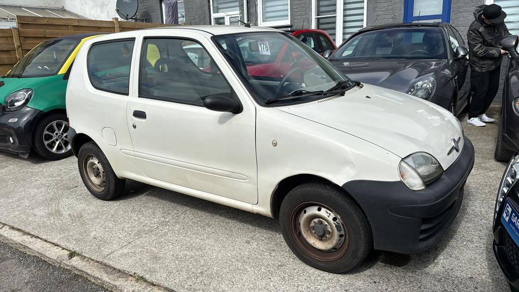 Fiat Seicento 1108cc 45.000 km 2009, Auto's, Voorwielaandrijving, 4 zetels, Stof, Seicento