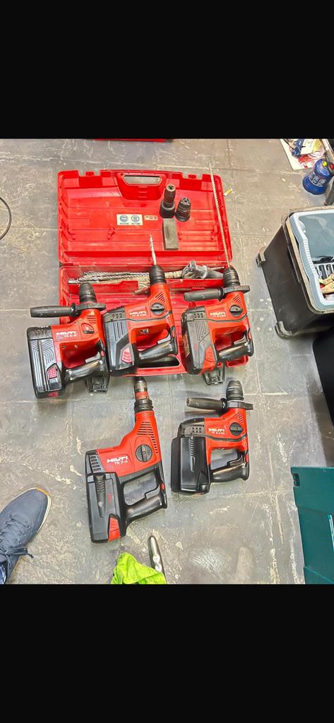 Hilti verschillende boormachine, Enlèvement, Perceuse