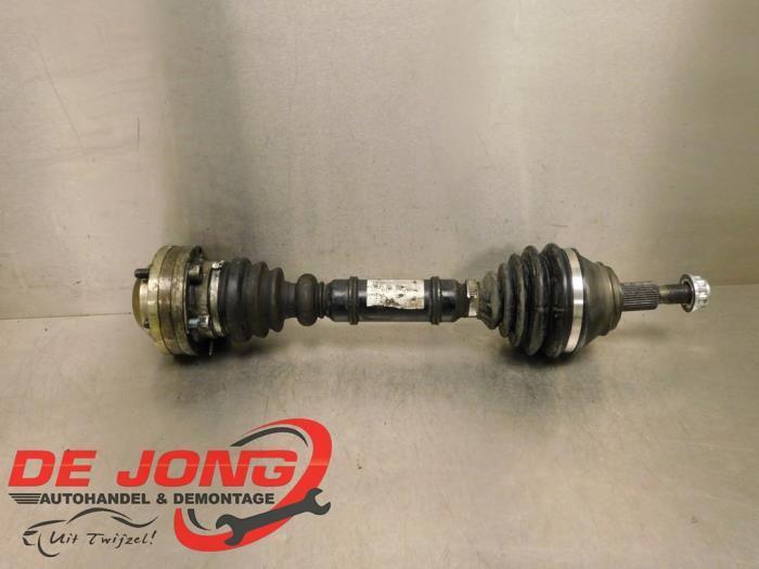 Arbre de transmission avant gauche d'un Seat Leon, Autos : Pièces & Accessoires, Freins & Transmission, Seat, Utilisé, 3 mois de garantie