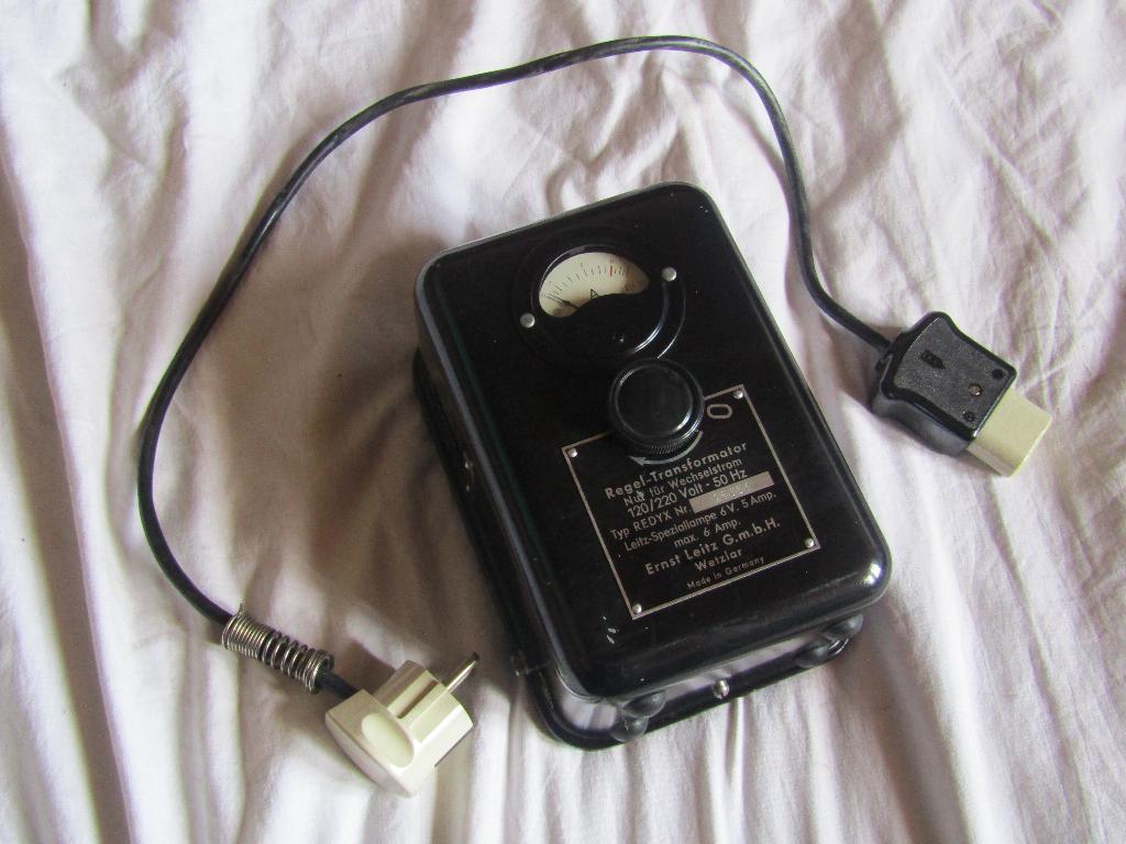 Transformateur courant alternatif REDYX Ernst Leitz Germany, Bricolage & Construction, Électricité & Câbles, Enlèvement ou Envoi