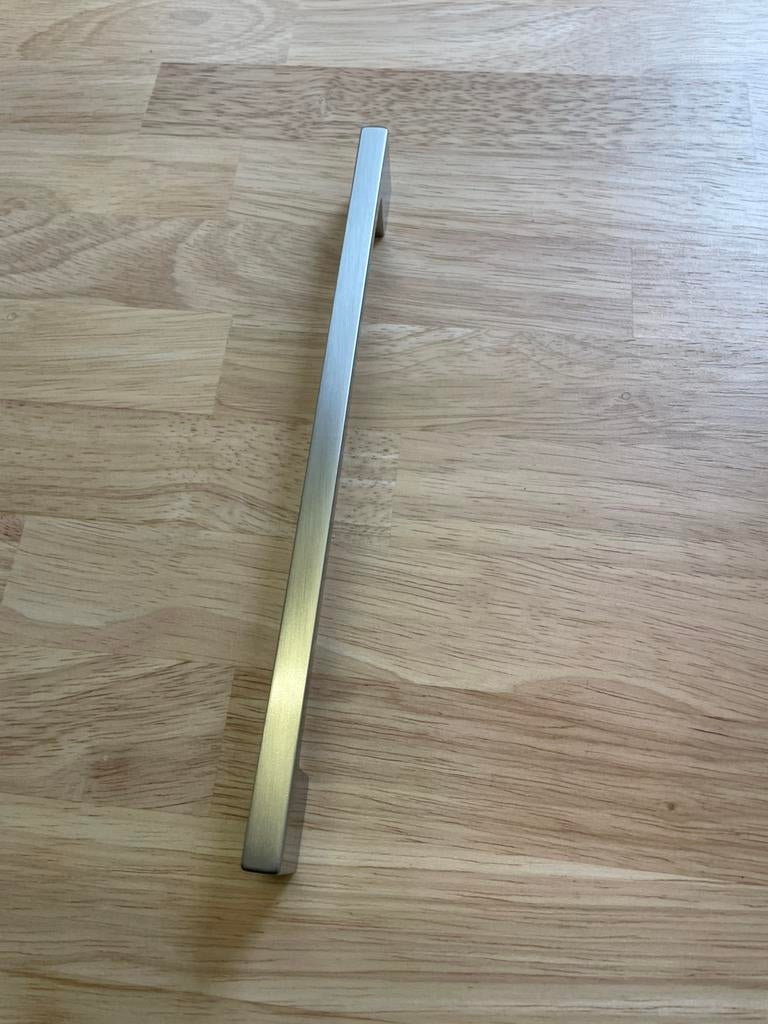 Poignées d'armoire en acier inoxydable, Enlèvement, Neuf, 100 à 250 mm, Inox