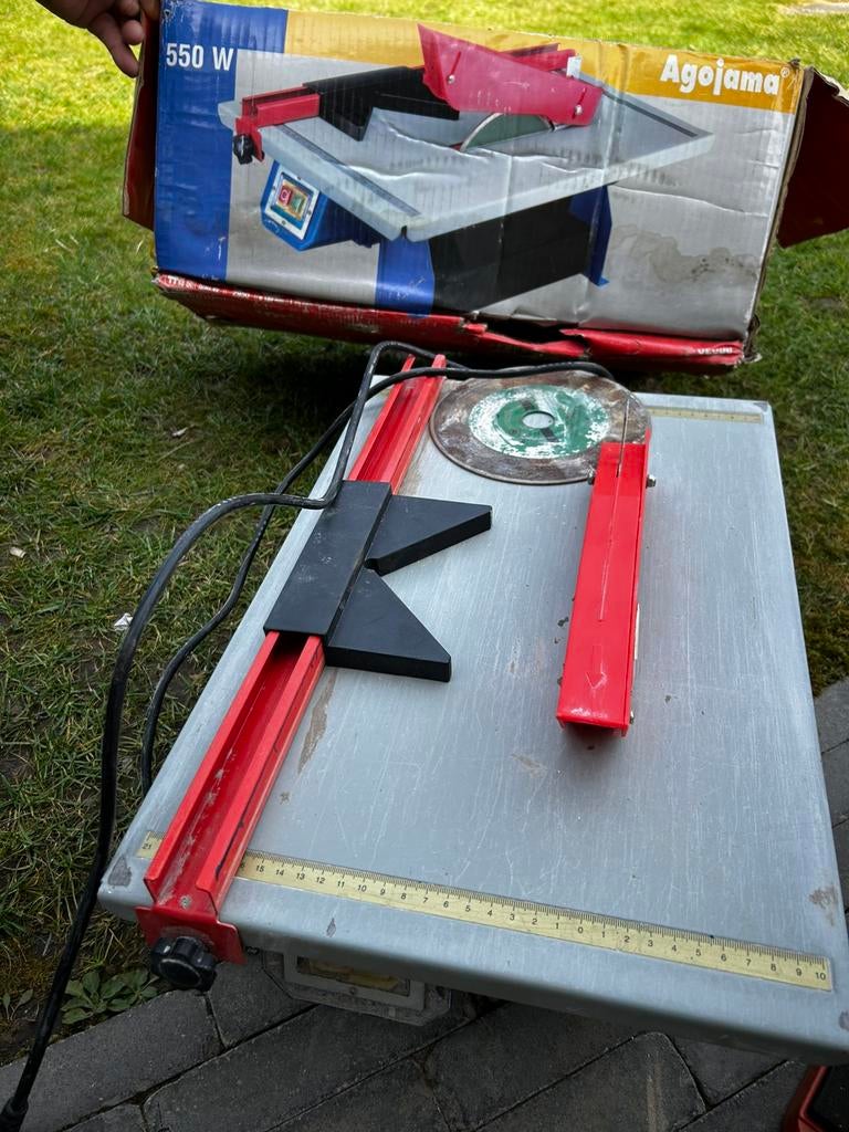 Electrische tegelsnijder., Ophalen, Minder dan 30 mm, Overige typen, Zo goed als nieuw